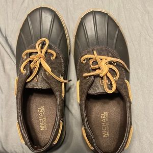 Michael kors boat shoes, size 8 only worn twice
